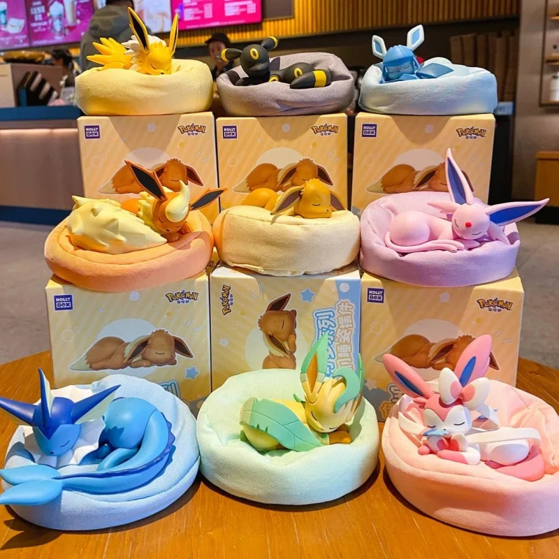 Figurine Pokémon Évoli & Évolutions avec coussin – Plusieurs modèles